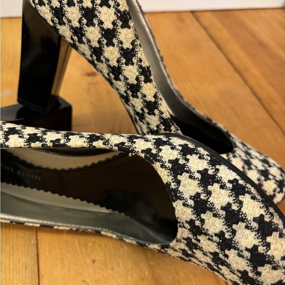Anne Klein Women’s Pumps Fabric Black White Like Houndstooth Style S. 7.5 M - Picture 7 of 13